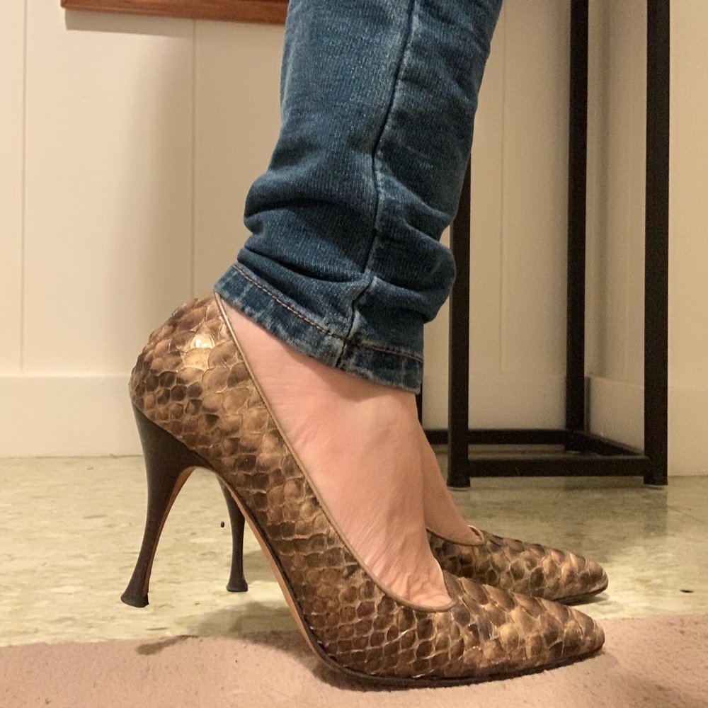 Python snakeskin pumps - Cole Haan - Picture 2 of 7